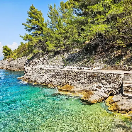 Appartamento Octopus-4 By Interhome Bogomolje