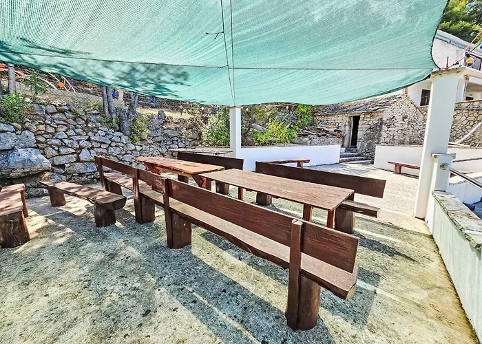 Lägenhet Octopus-4 By Interhome Bogomolje