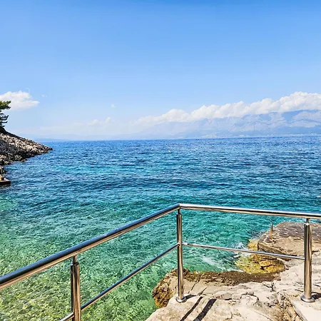 Octopus-4 By Interhome * Bogomolje